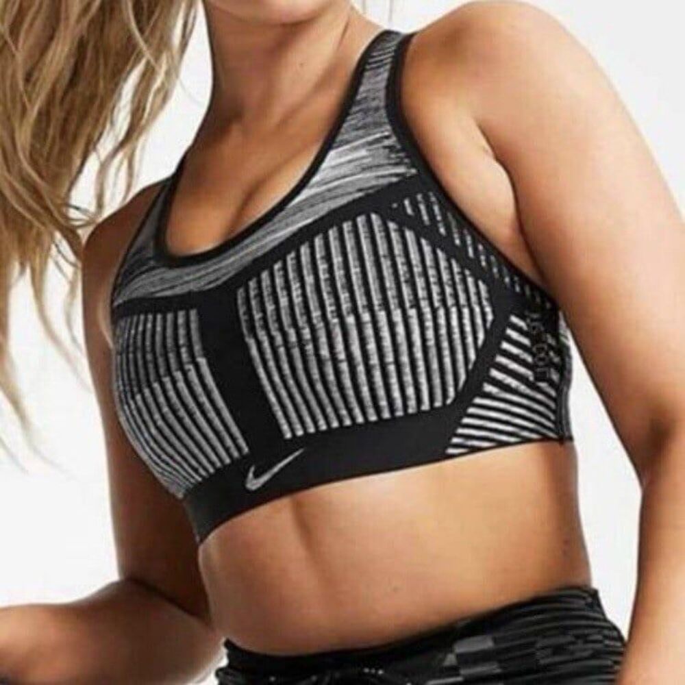 Nike Black and Gray Patterned Sports Bra